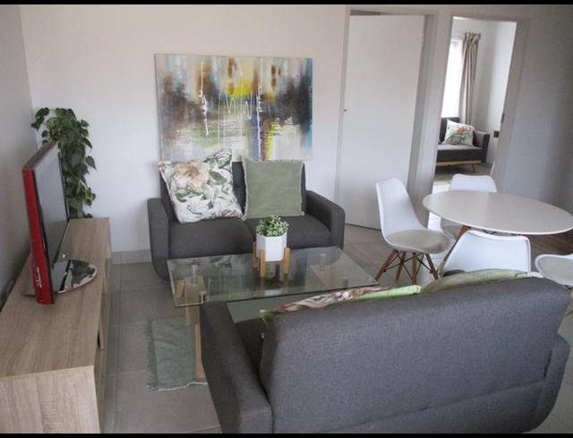 2 BEDROOM PROPERTY TO RENT IN SILVERTON